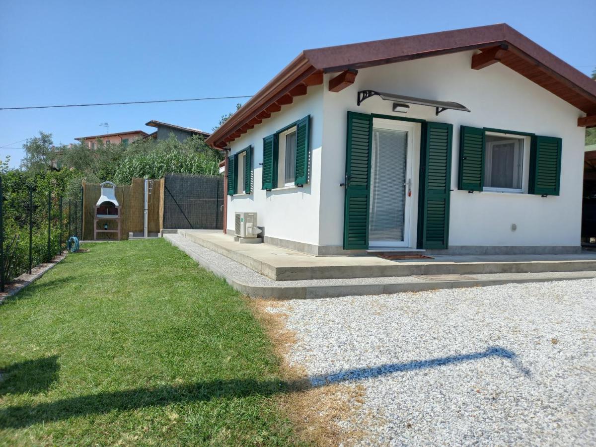 Apartamento Bilo Francesca E Massimo Castelnuovo Magra Exterior foto
